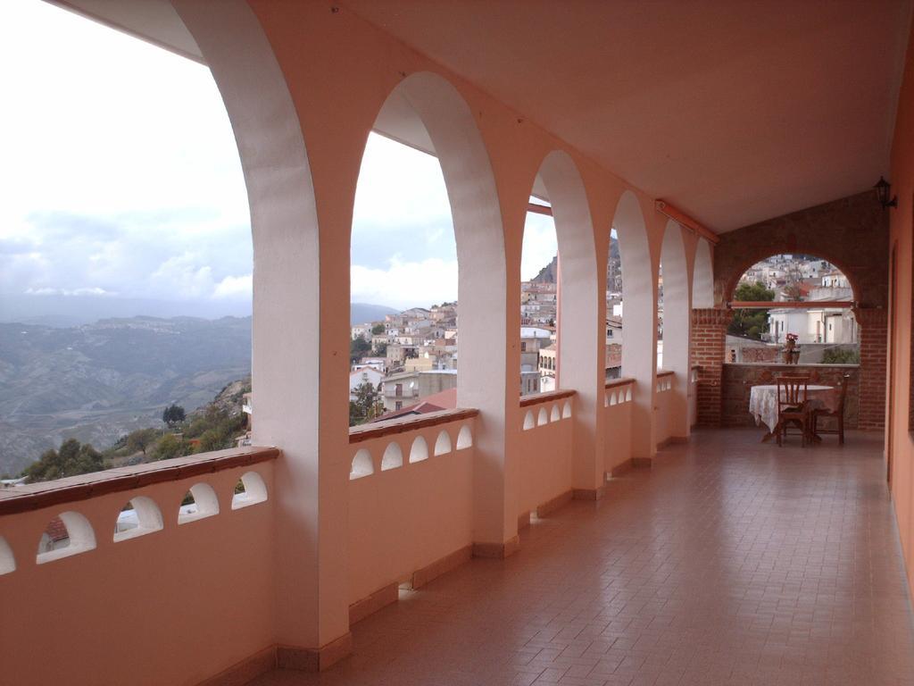 B&B Castello Michelina San Nicola dell'Alto Room photo